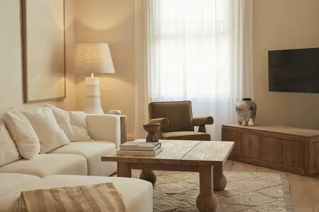 Design Apart Daire, 2 Yatak Odası, Mutfak (MCM)