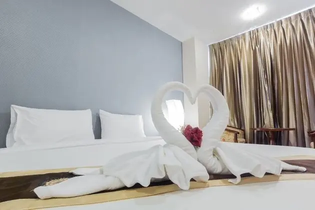 One Bedroom Premier Suite