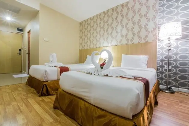 One Bedroom Premier Suite