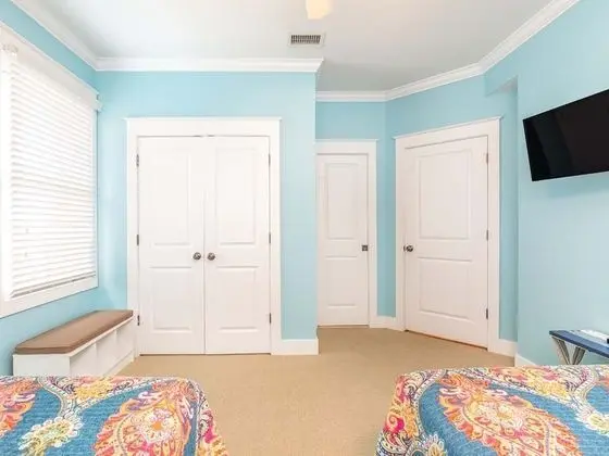 Ev, Birden Çok Yatak, Havuz Kullanımı, Havuz Manzaralı