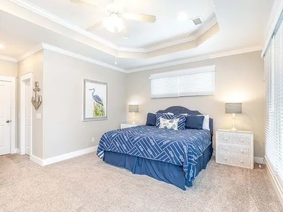 Ev, Birden Çok Yatak, Havuz Kullanımı, Havuz Manzaralı