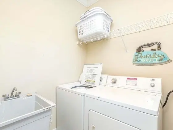 Ev, Birden Çok Yatak, Havuz Kullanımı, Havuz Manzaralı