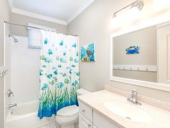 Ev, Birden Çok Yatak, Havuz Kullanımı, Havuz Manzaralı