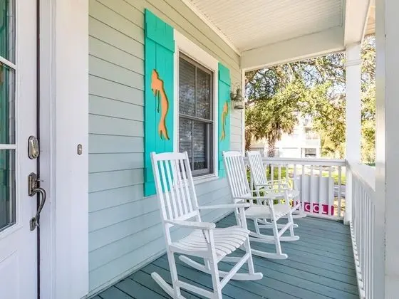 Ev, Birden Çok Yatak, Havuz Kullanımı, Havuz Manzaralı