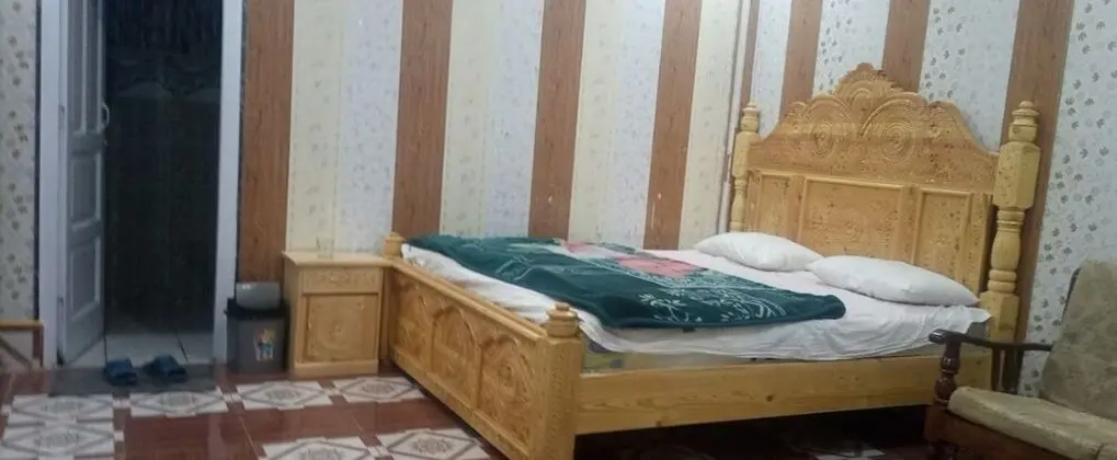 Standard Tek Büyük Yataklı Oda
