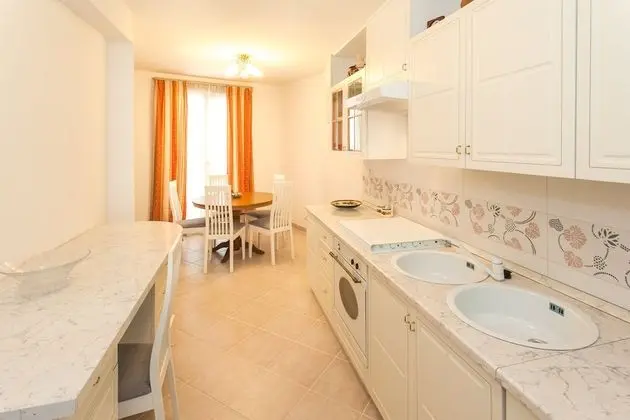 Superior Apart Daire