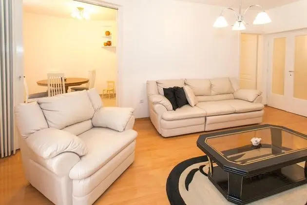 Superior Apart Daire