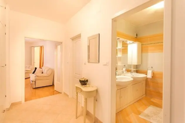 Superior Apart Daire