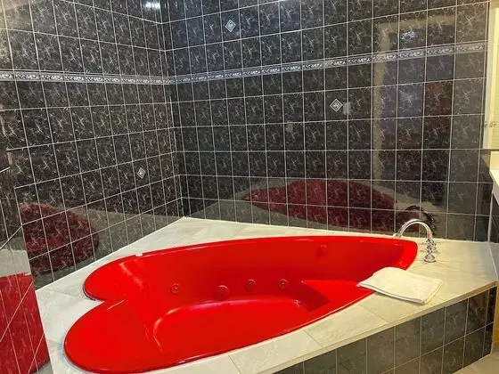 Süit, 1 En Büyük (King) Boy Yatak, Sigara İçilmez