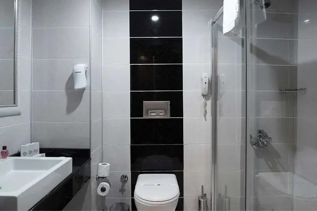 https://imagessl.etstur.com/files/images/hotelImages/TR/98309/l/Throne-Beach-Resort---Spa-Oda-285814.jpg