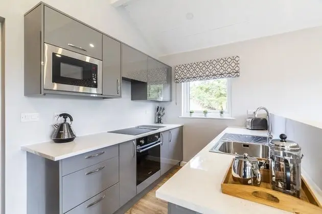 Luxury Apart Daire, Banyolu/Duşlu (Woodside Lodge 1)