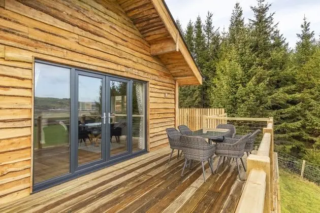 Luxury Apart Daire, Banyolu/Duşlu (Woodside Lodge 1)