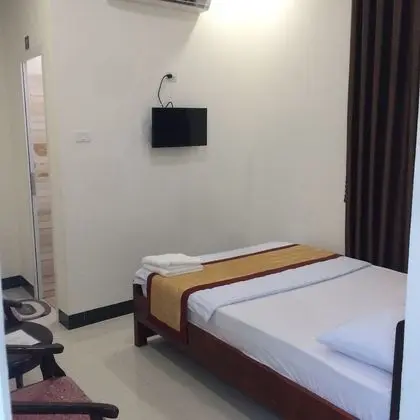 Tek Büyük Yataklı Oda