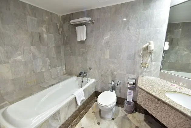 Premier Deluxe Twin