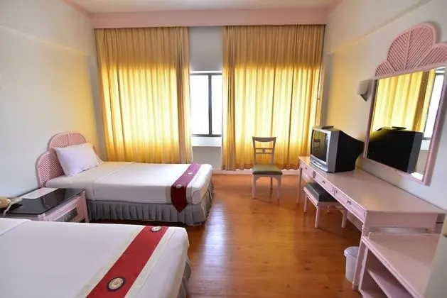 Business İki Ayrı Yataklı Oda (Business Deluxe Twin)