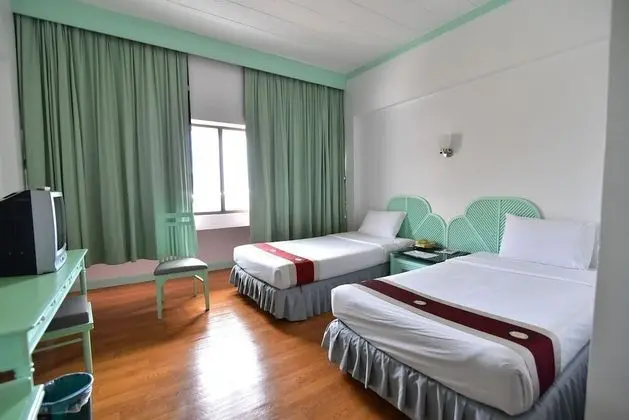 Business İki Ayrı Yataklı Oda (Business Deluxe Twin)
