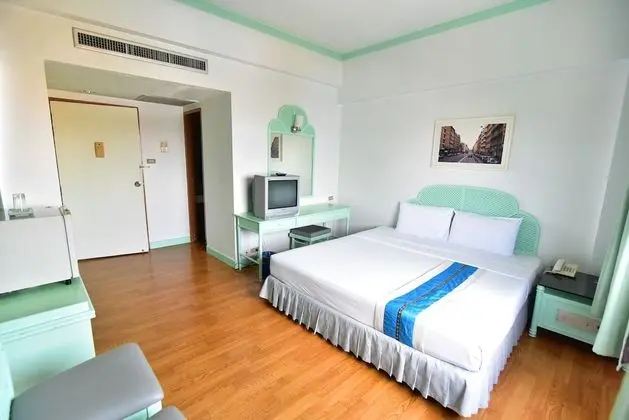 Business Tek Büyük Yataklı Oda (Business Deluxe Double)