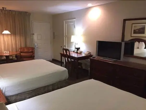 Room, 2 Queen Beds, Non Smoking (No Pets Allowed)