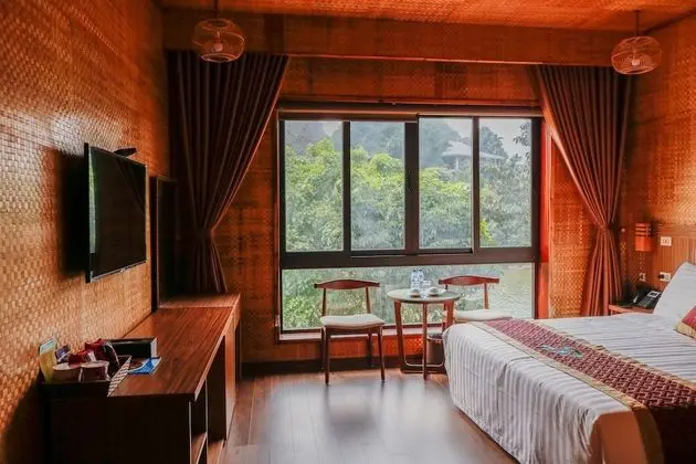 Deluxe Tek Büyük Yataklı Oda, Dağ Manzaralı