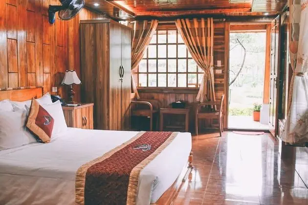 Deluxe Tek Büyük Yataklı Oda, Dağ Manzaralı