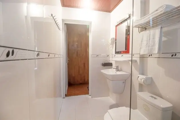 Deluxe Tek Büyük Yataklı Oda, Dağ Manzaralı
