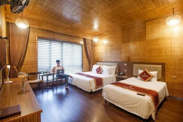 Deluxe Üç Kişilik Oda, Dağ Manzaralı