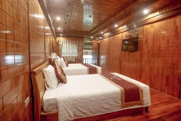 Grand Üç Kişilik Oda, Dağ Manzaralı