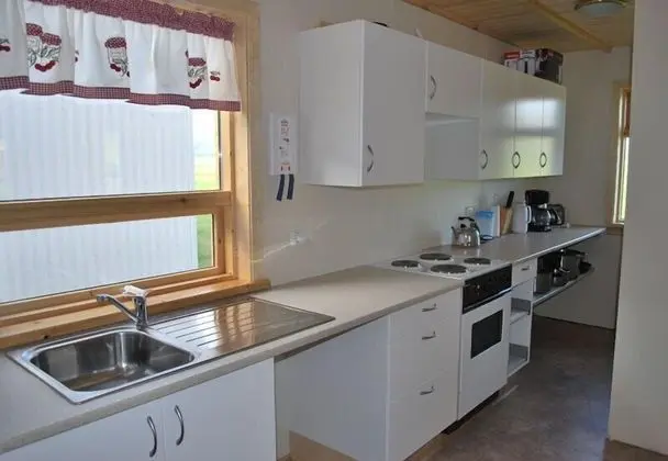 Tek Büyük veya İki Ayrı Yataklı Oda, Ortak Banyo