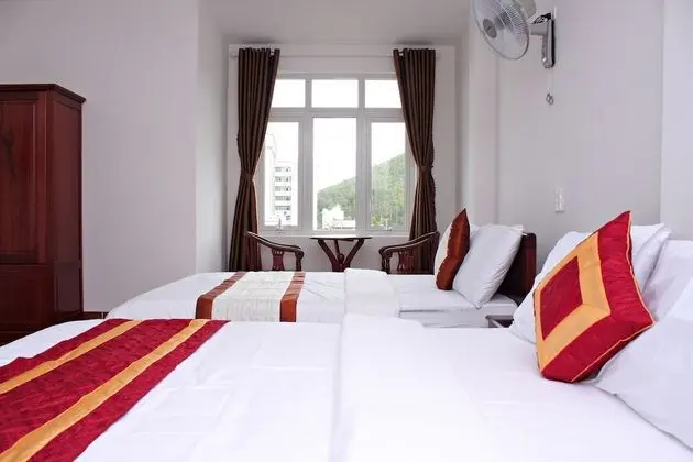 Deluxe Tek Büyük Yataklı Oda, 2 Çift Kişilik Yatak