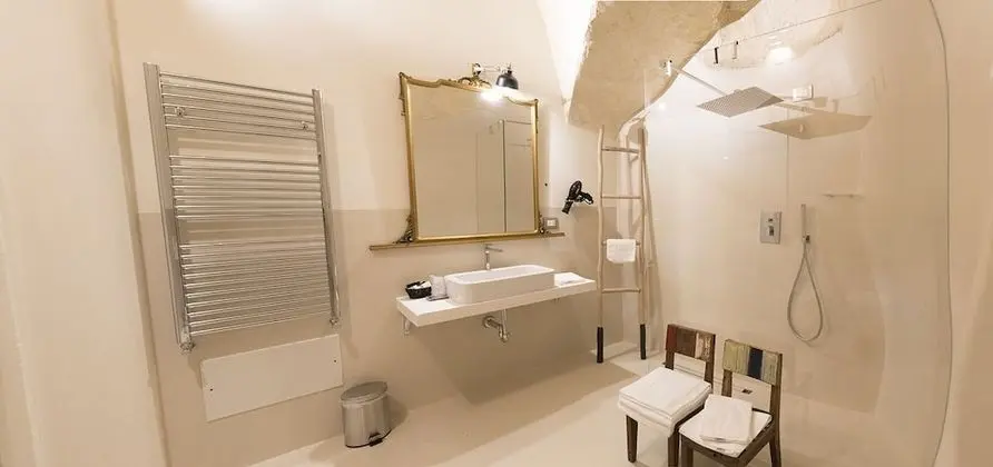 Süit (Turkish Bathroom)