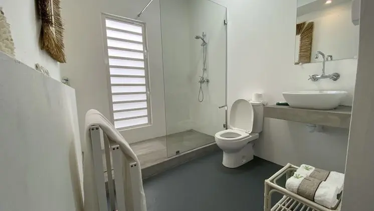 Standard Oda, 3 Yatak Odası, Deniz Manzaralı, Denize Sıfır