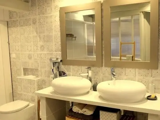 Süit, Özel Banyo (La Dépendance)