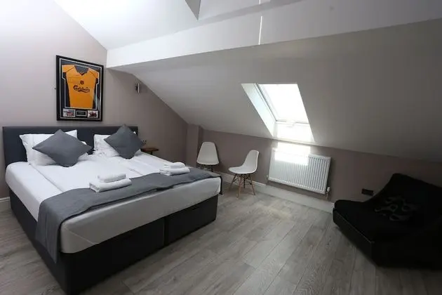 Deluxe Tek Büyük Yataklı Oda