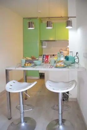 Deluxe Stüdyo (Serra)