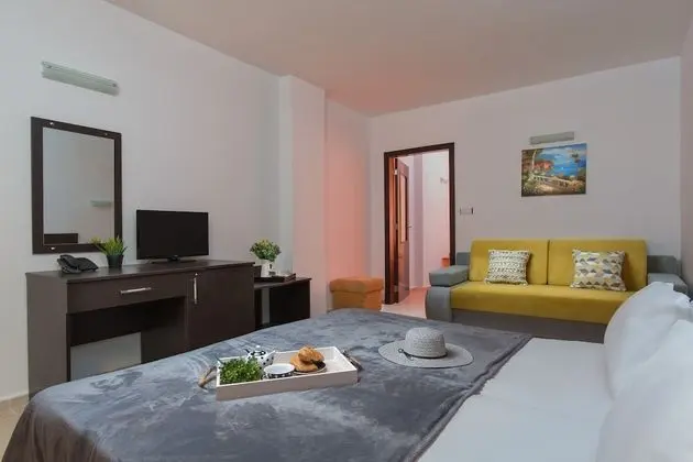 Oda, 1 Yatak Odası, Sigara İçilebilir, Kişiye Özel Havuzlu