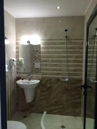 Standard Üç Kişilik Oda