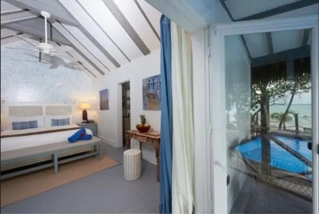 Villa (Pool)
