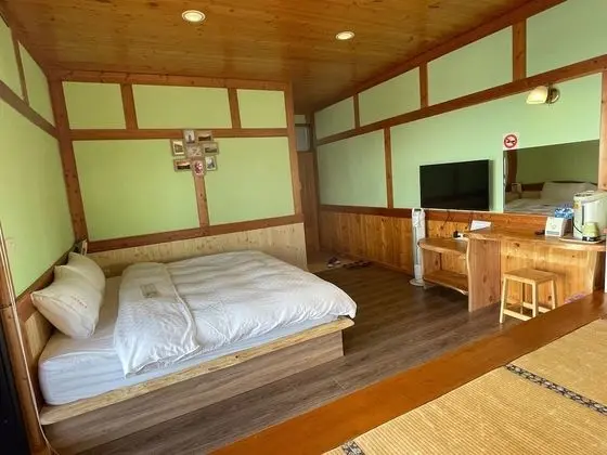 Tek Büyük Yataklı Oda, Balkon (B17)