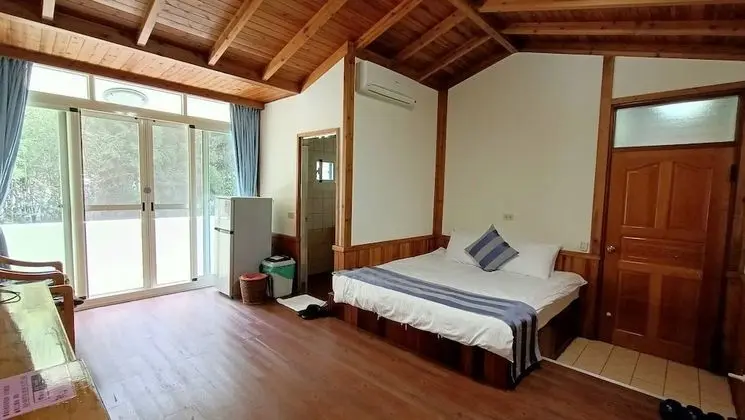 Tek Büyük Yataklı Oda, Dağ Manzaralı