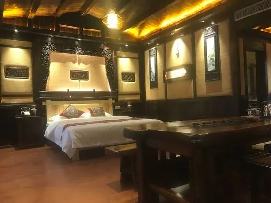 Deluxe Tek Büyük Yataklı Oda, Balkon
