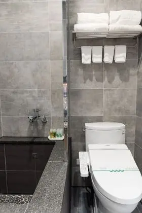 Standard Dört Kişilik Oda
