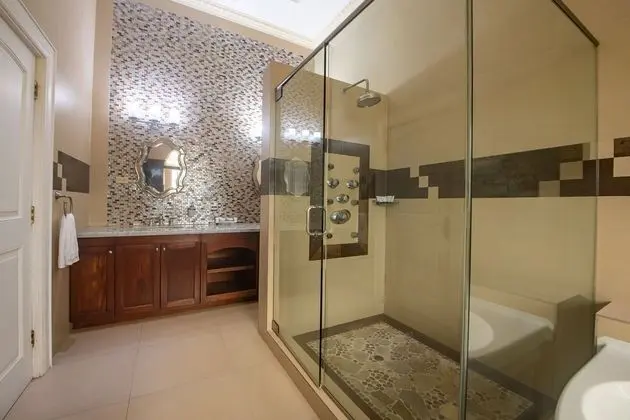 13-Bedroom Luxury Villa