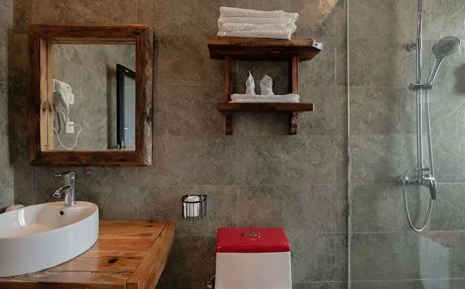 Comfort Tek Büyük Yataklı Oda