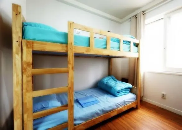 Ortak Ranzalı Oda, Sadece kadınlar için (4 persons)