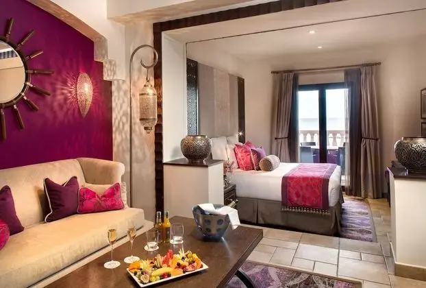 Junior Süit, 1 Büyük (Queen) Boy Yatak, Deniz Manzaralı