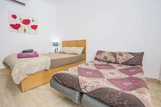 Poolside, Patio, Washing Machine, Kitchenette | Tiba Resort P4