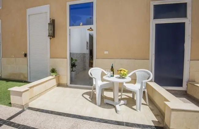 Poolside, Patio, Washing Machine, Kitchenette | Tiba Resort P4