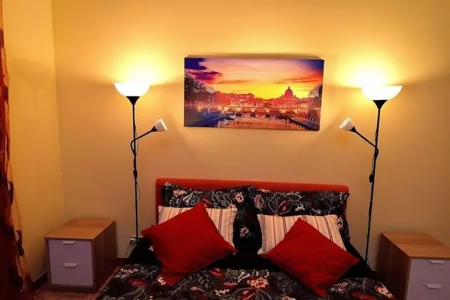 Tek Büyük Yataklı Oda, Balkon, Şehir Manzaralı (2)