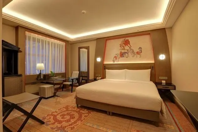 Deluxe Tek Büyük Yataklı Oda