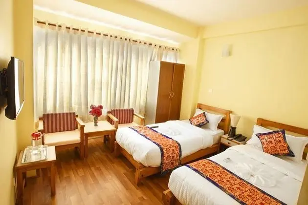 Deluxe Tek Büyük veya İki Ayrı Yataklı Oda